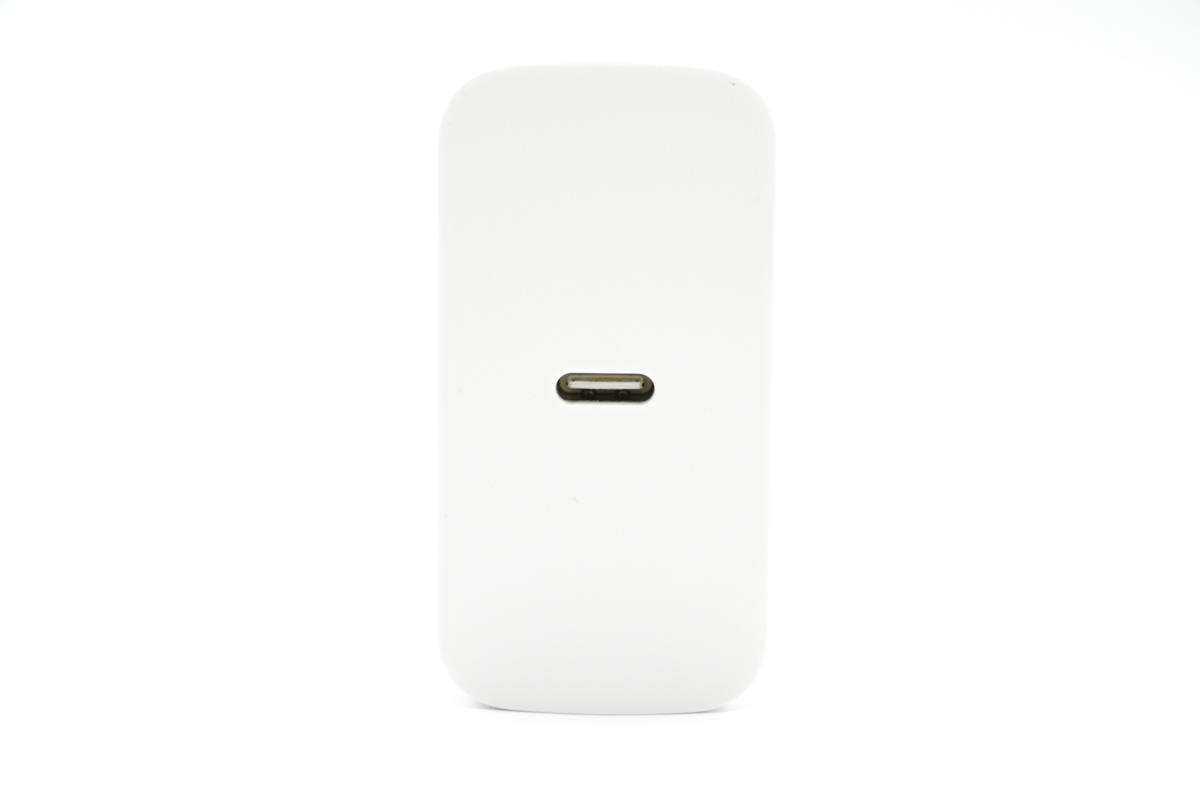 iqoo10pro200w快充小白测评,iqoo10pro测评200w快充究竟有多快