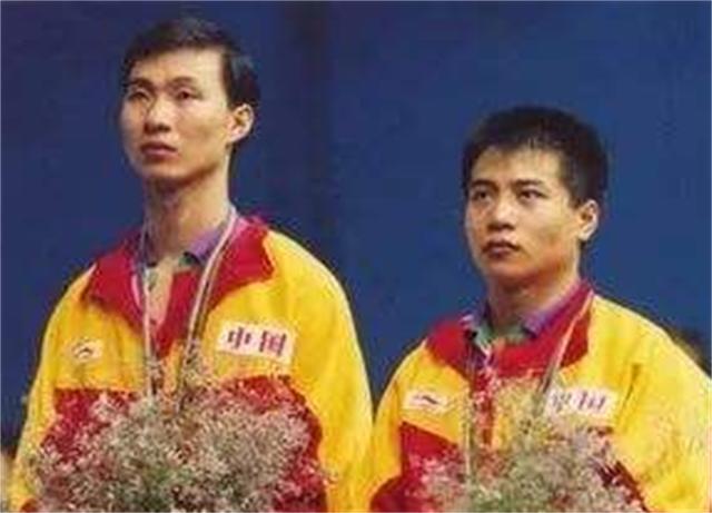 前乒乓球教练刘国梁现在干啥了,国乒教练刘国梁回归天团回忆往事