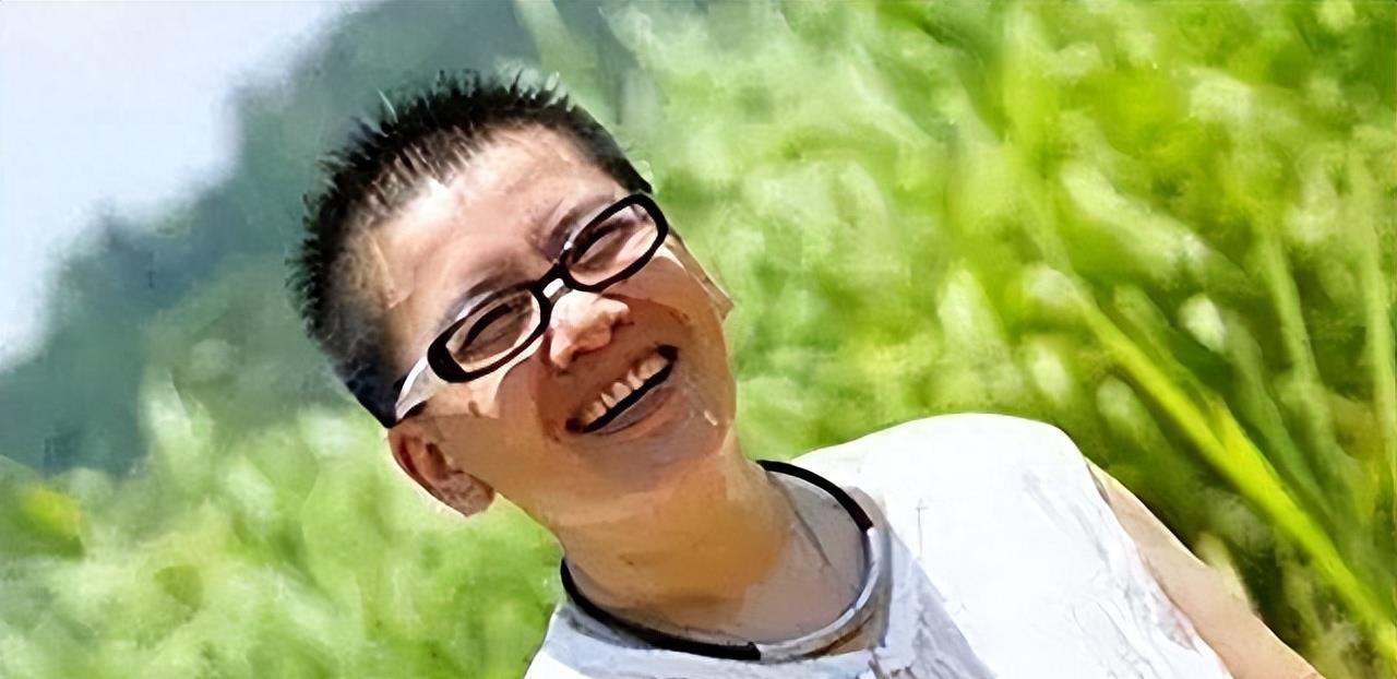 宁夏女孩耿子,做女变男手术的宁夏人耿兰俊图片