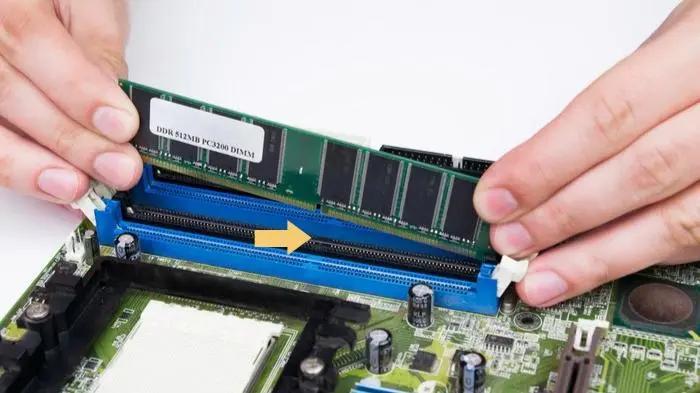 电脑主板的故障怎么修好,电脑主板出现故障是什么现象