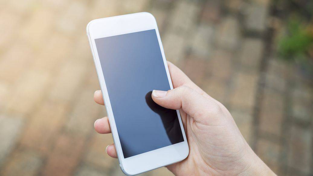 苹果手机软件卡住了怎么办,苹果手机卡住自动重启