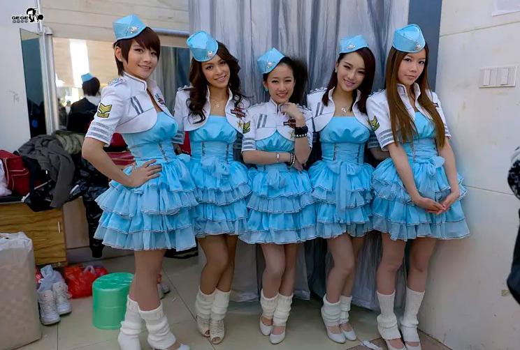 镜双城电视剧刘美含有感情戏吗,刘美含在镜双城什么时候出场