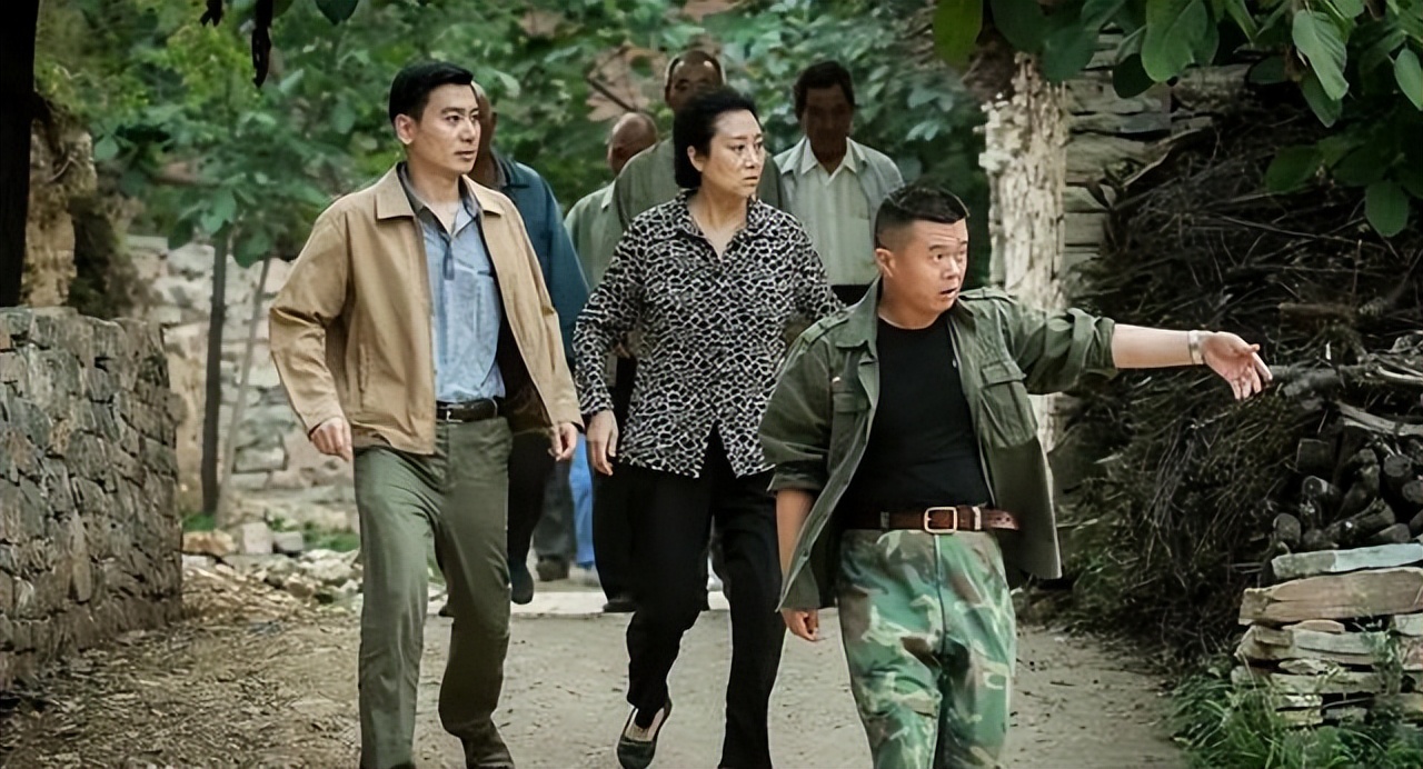 瓦城上空的麦田梗概,瓦城上空的麦田讲什么