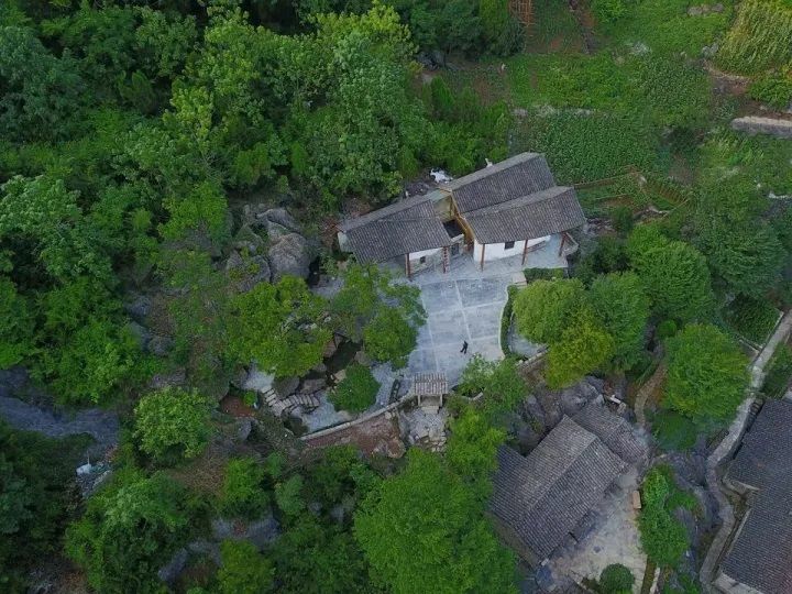 古建筑屋顶用什么瓦比较好,古建筑屋顶旧瓦换新瓦步骤