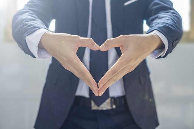 相亲男给我买护肤品,相亲让男生买卫生巾