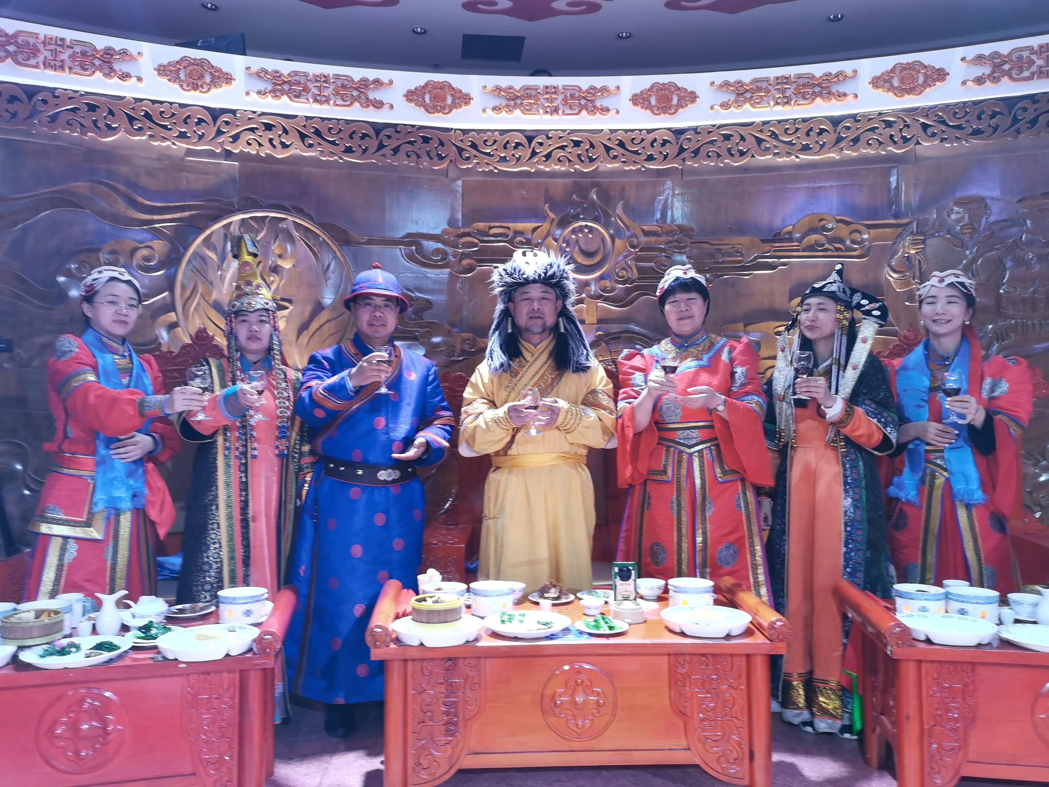 鄂尔多斯市文旅集团与西安重点旅行社深化合作恳谈会隆重召开