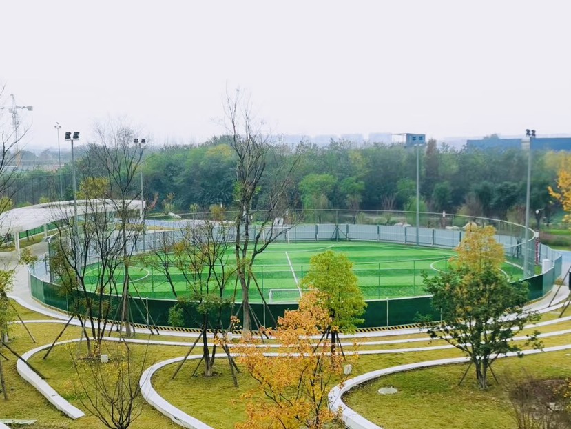 阿迪达斯全国足球俱乐部,阿迪达斯落户哪个县