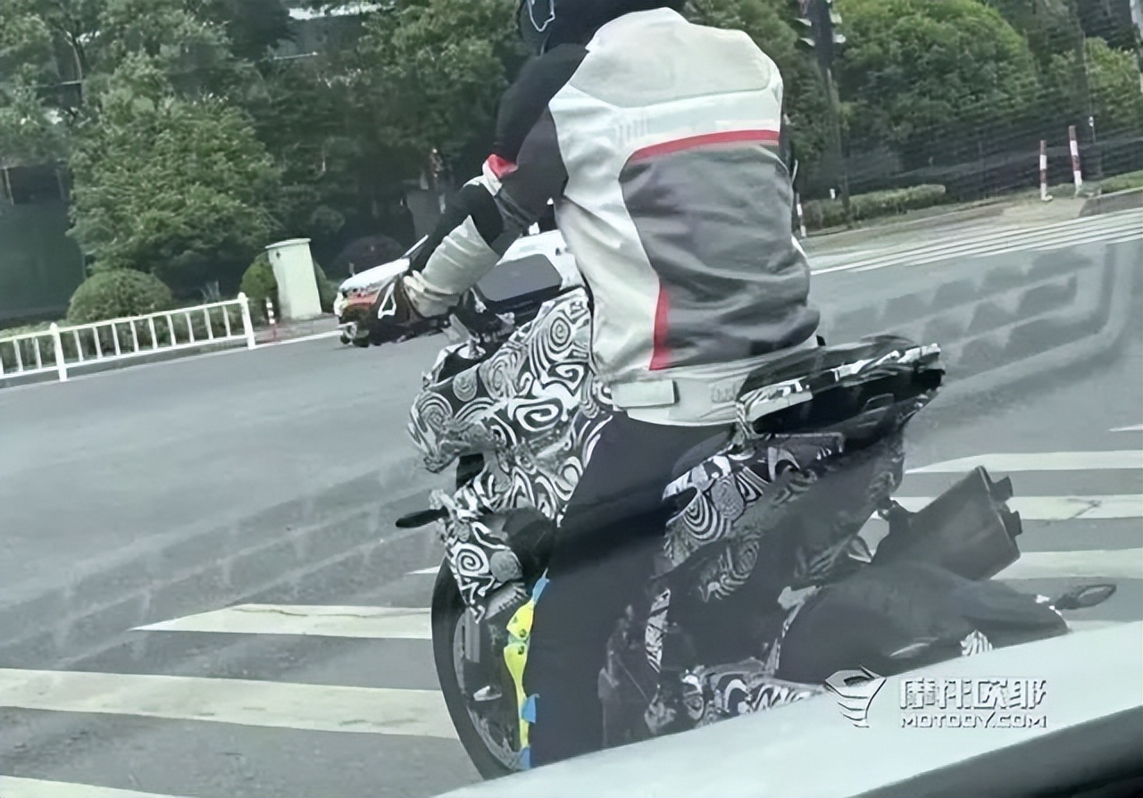 250nk春风最新款,三万公里的春风250nk还值得入手吗