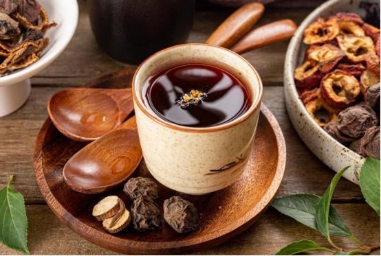 澶╁噳浜嗗コ鎬у鍠濆洓瀹濇堡,澶忔棩蹇呭鍏荤敓鍥涘疂