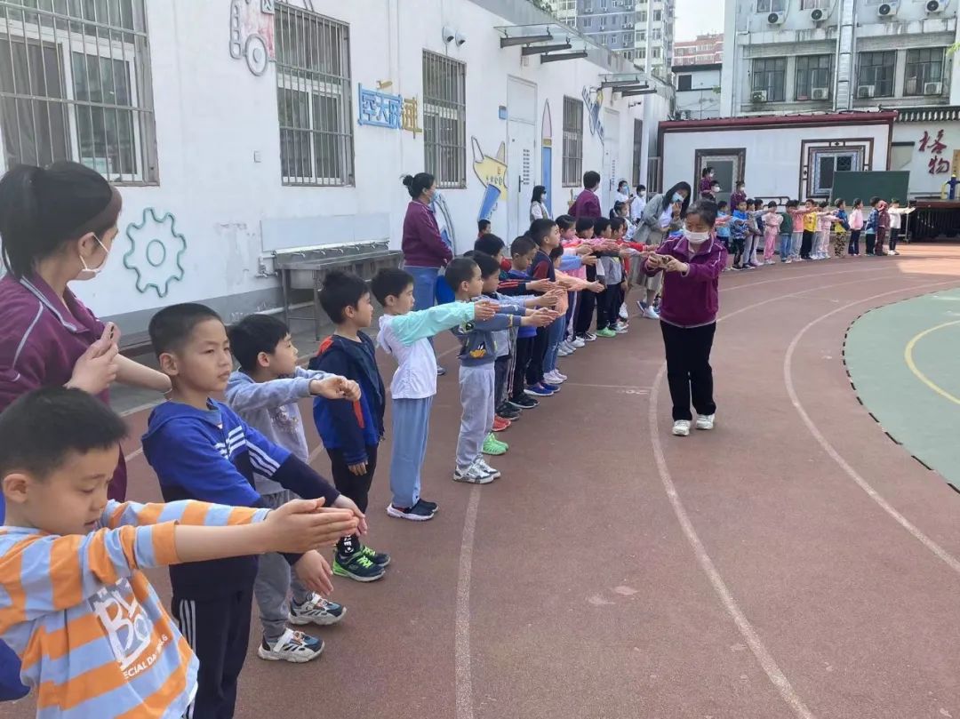 桥山幼儿园开展幼小衔接活动,幼儿园中班幼小衔接教学活动