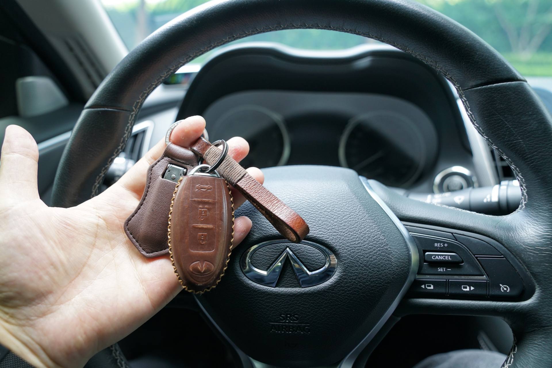 贵豪华车推荐,高档不贵的车