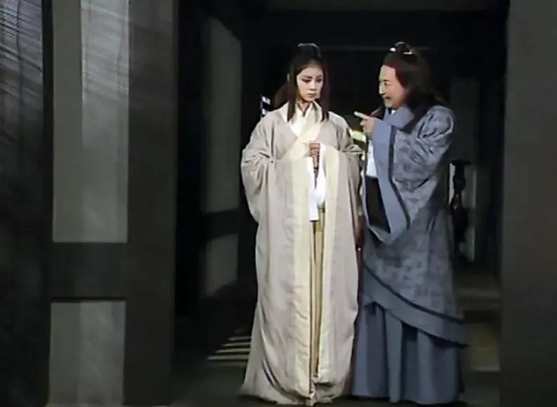 古代太傅是什么官职,太傅和太尉哪个官大