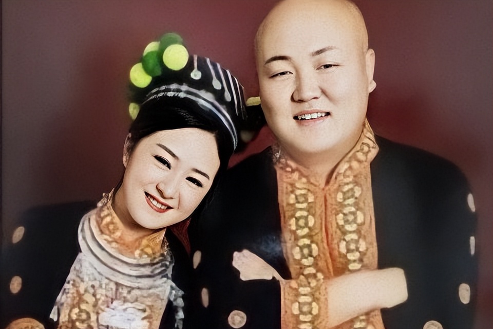 老挝美女嫁大20岁江西大叔,老挝美女嫁四川4年再回老挝