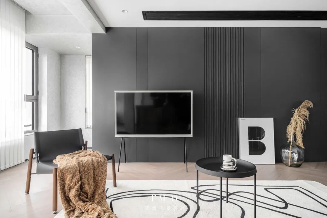 电视背景墙小不挂电视该怎么设计,简单实用的电视机背景墙