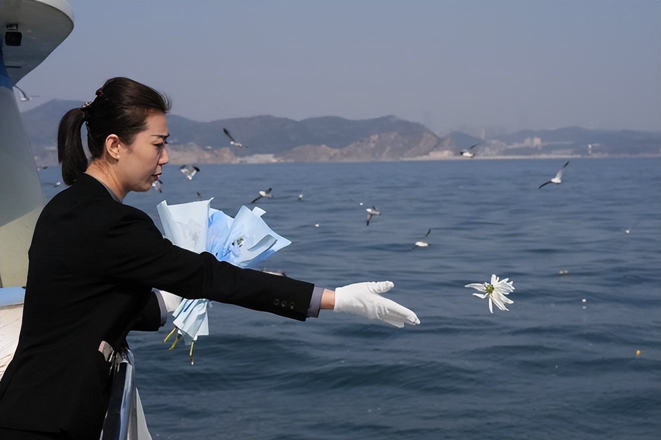 英国推行水葬,英国实行水葬