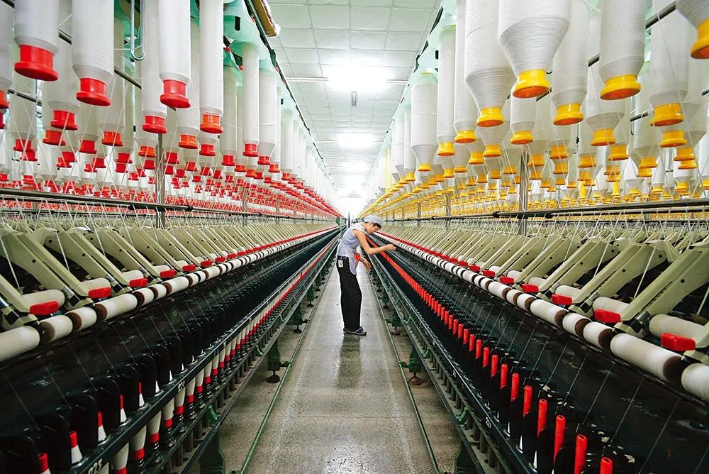 华西村天下第一村现状,华西村从一穷二白到天下第一村