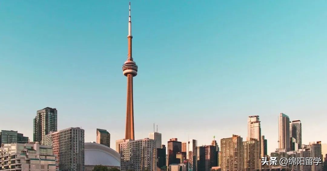 加拿大最适合留学的城市,加拿大温哥华和多伦多哪个城市好