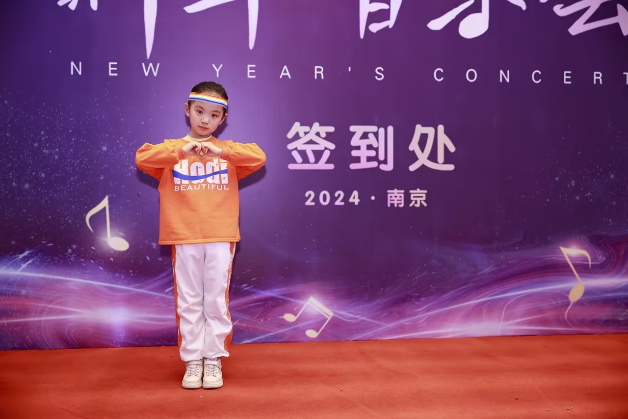 小熊吉他独奏大全,小熊吉他弹唱