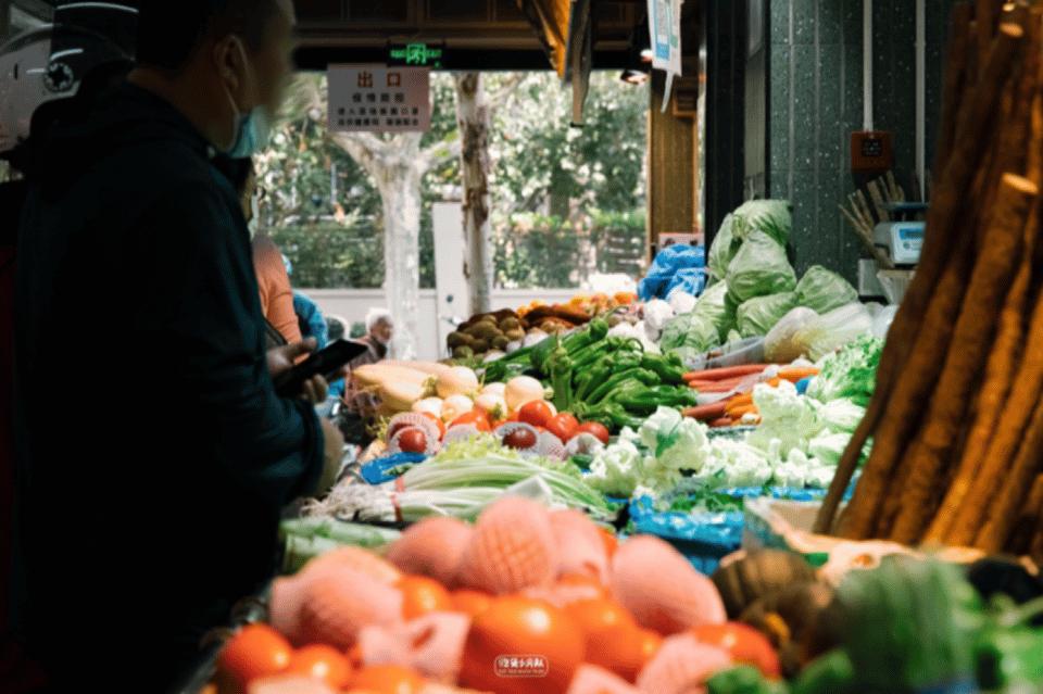 上海最好吃最便宜的火锅在哪里,上海最好吃的小吃在哪几条路上