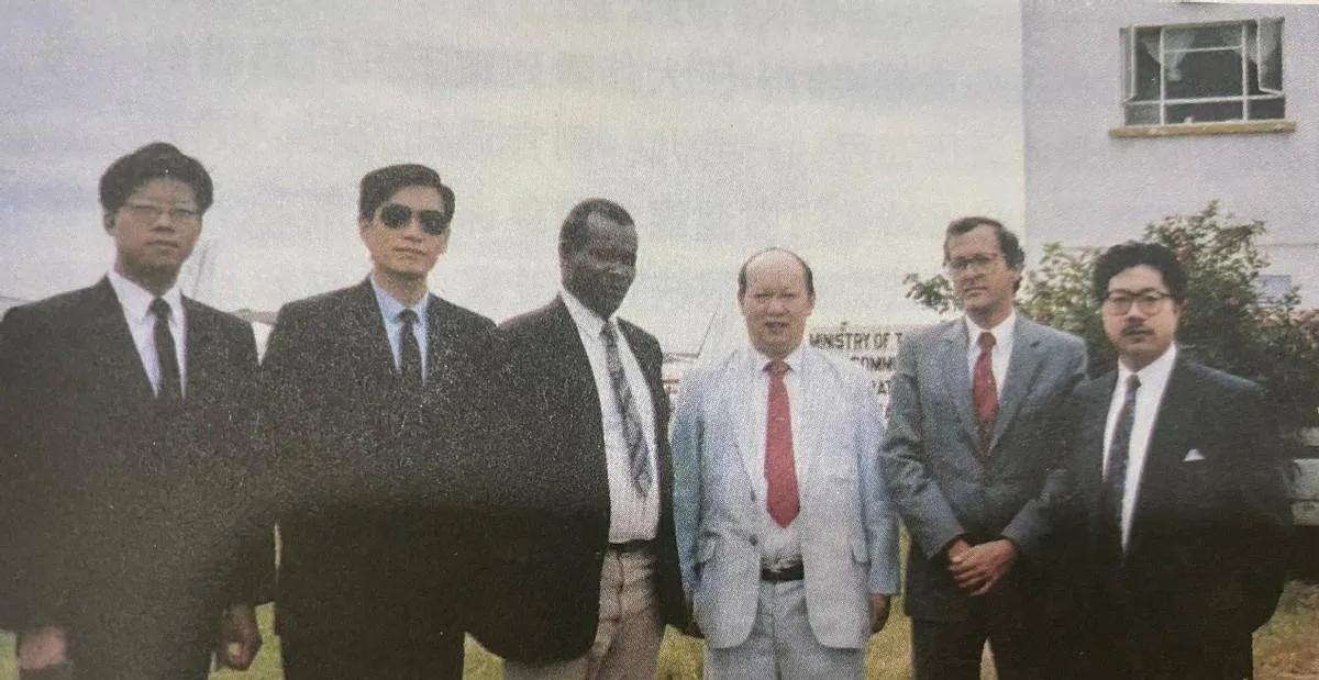 91年苏丹买2架运8，可飞机用报废，仍拖欠大量货款，中方一招化解