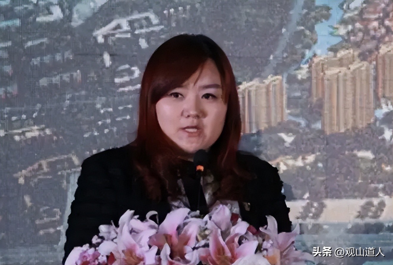 19年前，那个被黑人男友传染艾滋病的女学生朱力亚，后来怎样了？