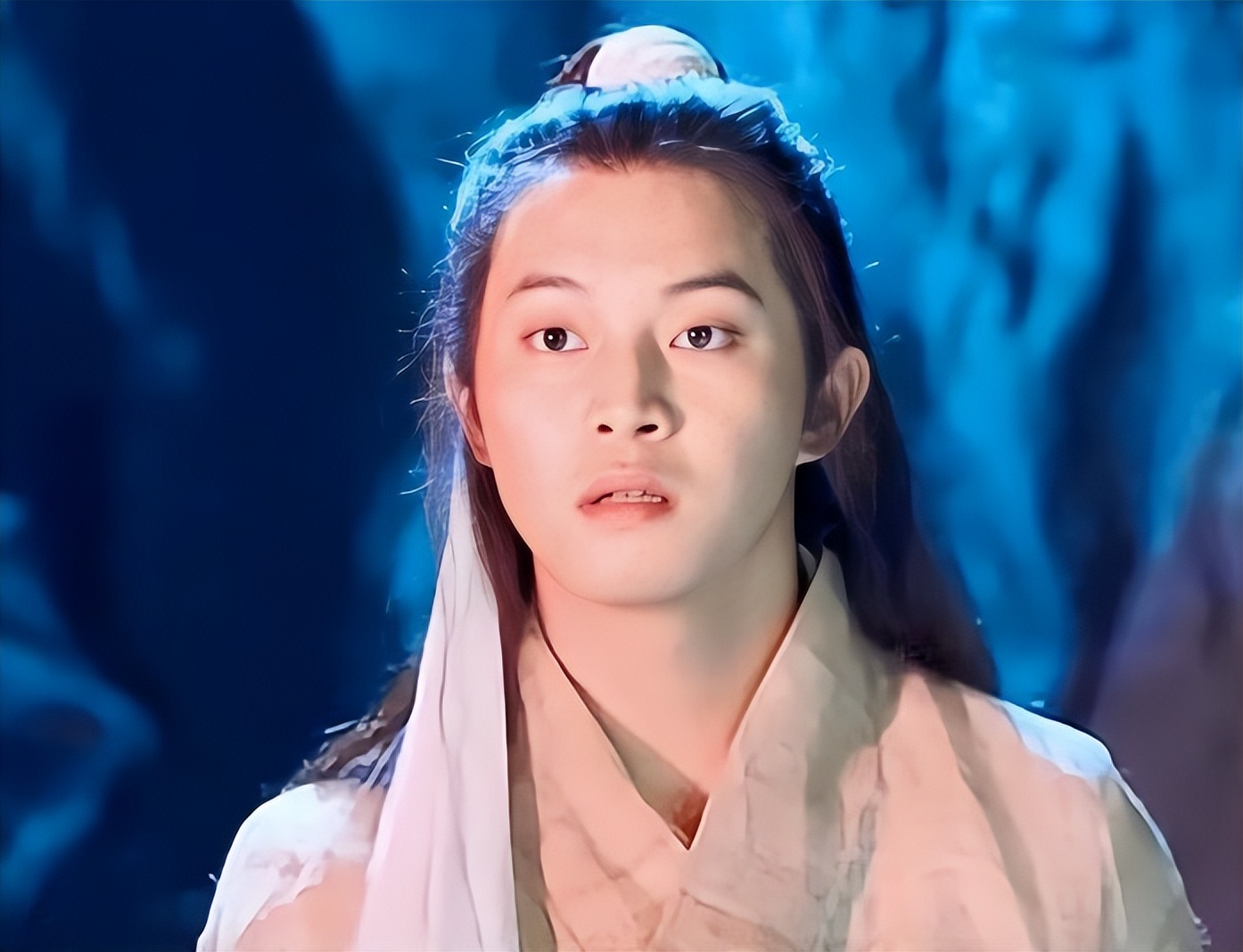 周杰伦黄晓明沙溢吴彦祖聂远,黄晓明周杰伦头发稀疏