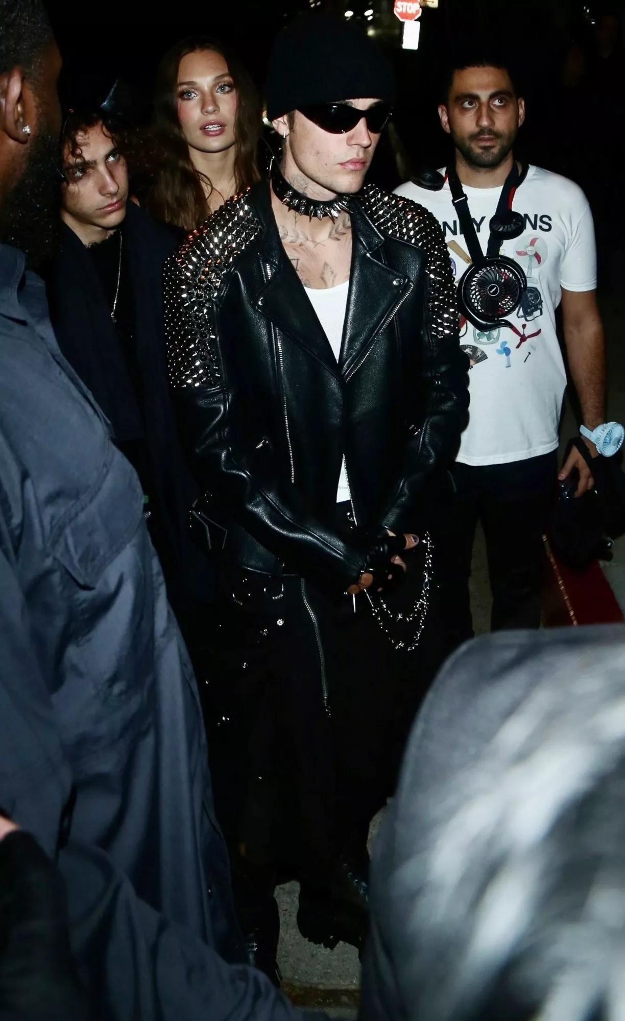 万圣节女明星造型,欧美今年万圣节造型