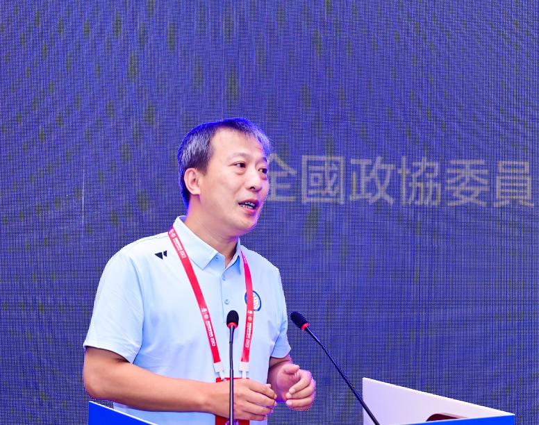 山东一山一水一圣人下句,山东一山一水一圣人的下联是什么