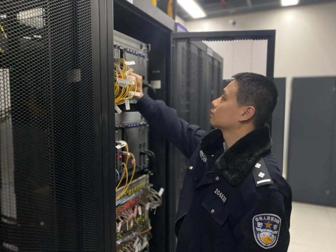 【春节我在岗】吉林市公安局科信处：二十四小时在岗值守全力以赴服务畅通