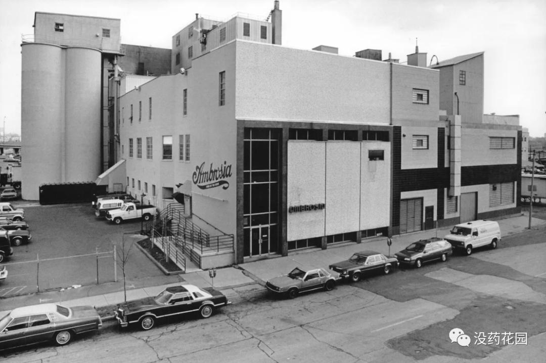 1978美国连环杀手，在公寓里制造僵尸*奴性**，残忍杀害17人