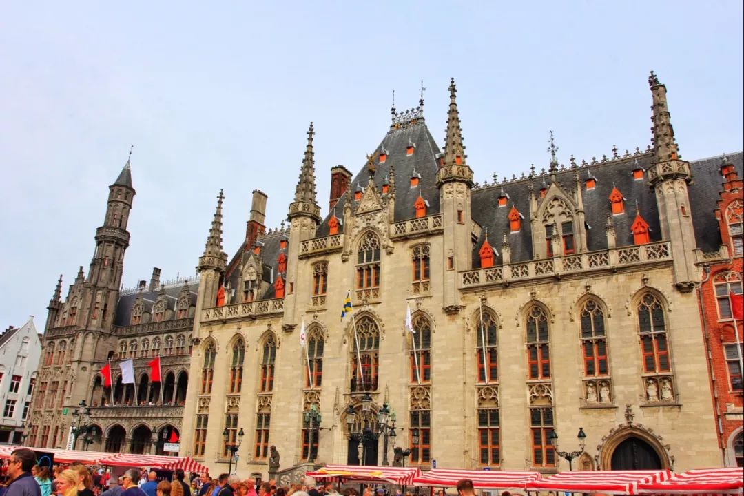 开车去欧洲第25集：同性婚姻、安乐死合法的西欧小国，了解一下？