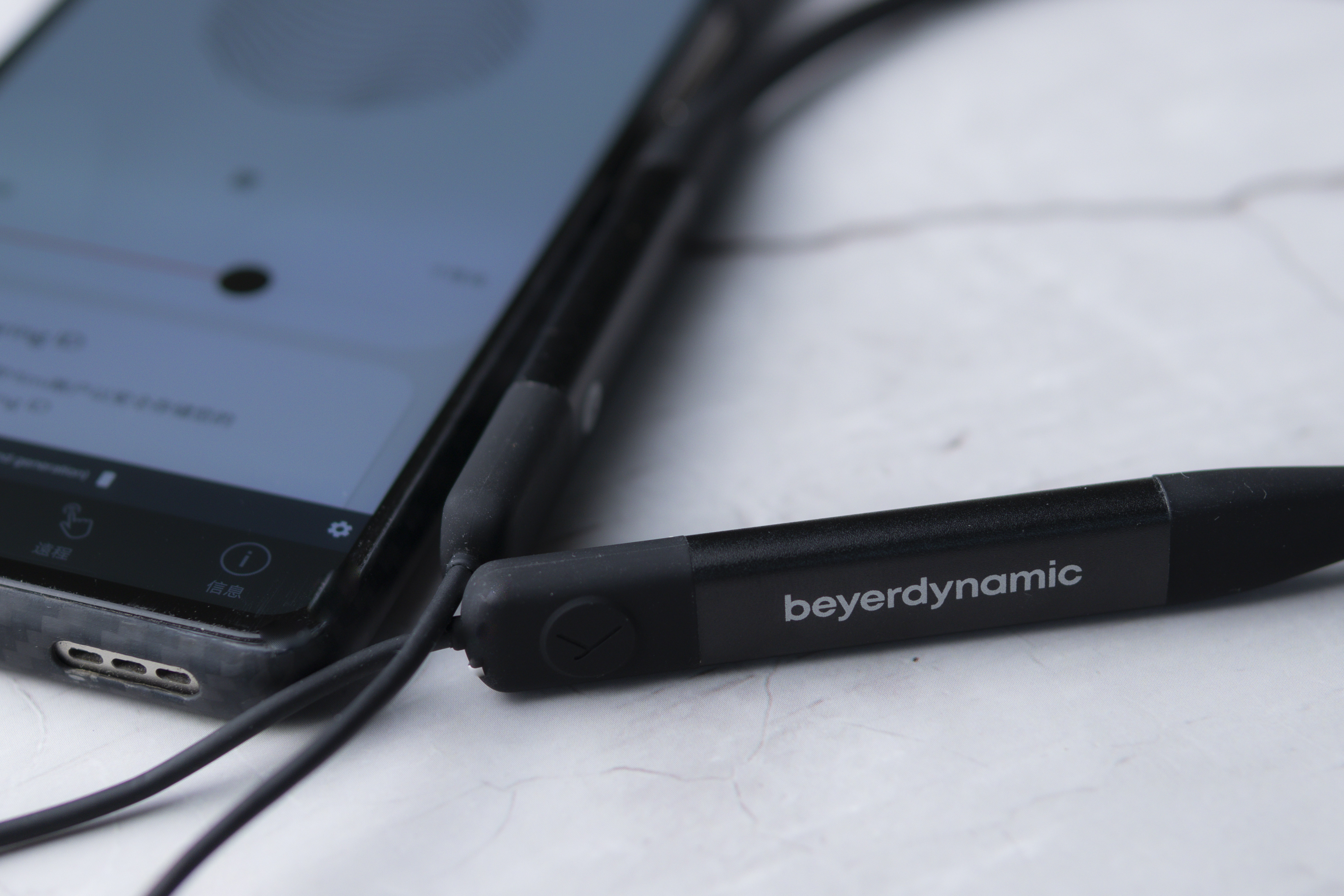 「耳边评测」分享一个网课办公好伴侣——拜雅BLUEBYRD2