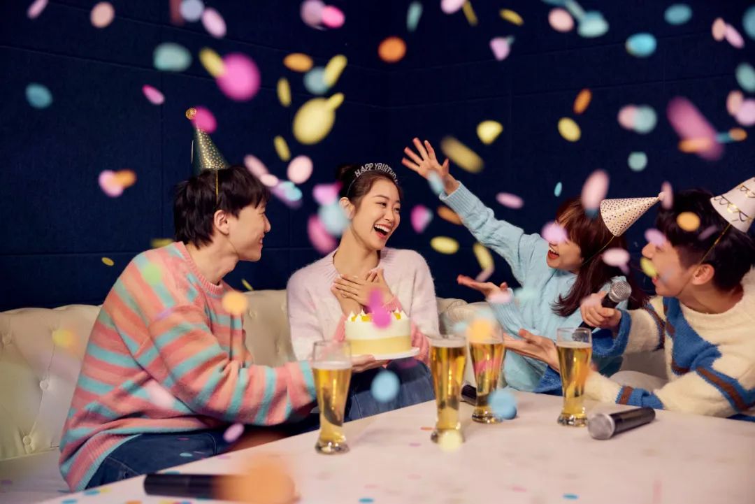 八字刘海英文怎么说,刘海英文名怎么读