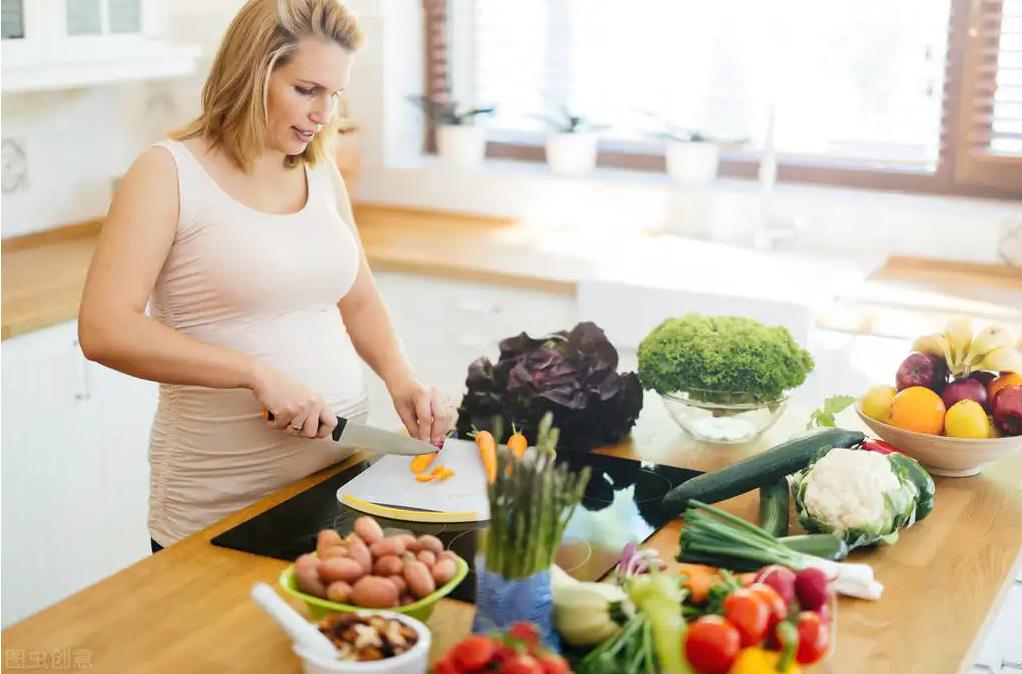 孕期后三个月补什么营养,孕期营养食谱书