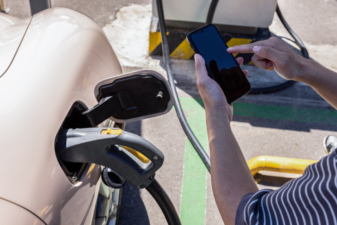 使用频率高的消耗品,手机如何正确维护和保养