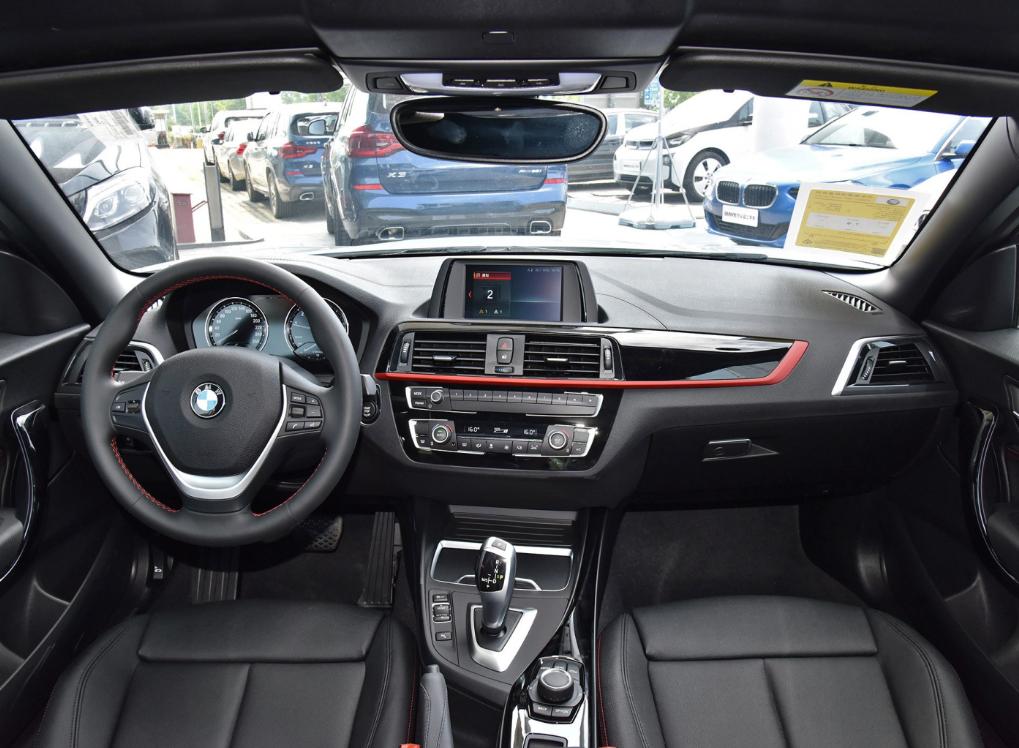 四座硬顶敞篷车推荐平民价,最值得入手的敞篷车型