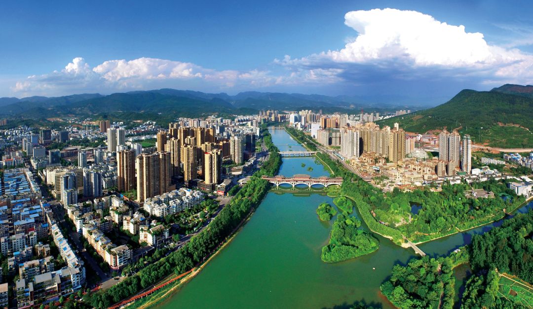 成都五天四晚游团,成都7天6晚团游