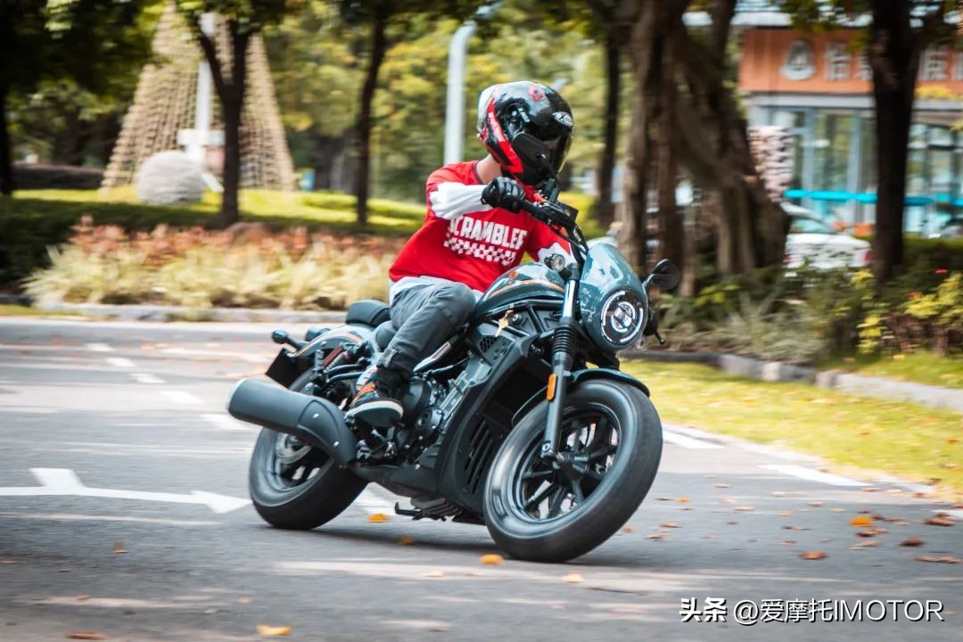 香帅苍云500max对比cm500,香帅苍云500max对比黑武士cm550