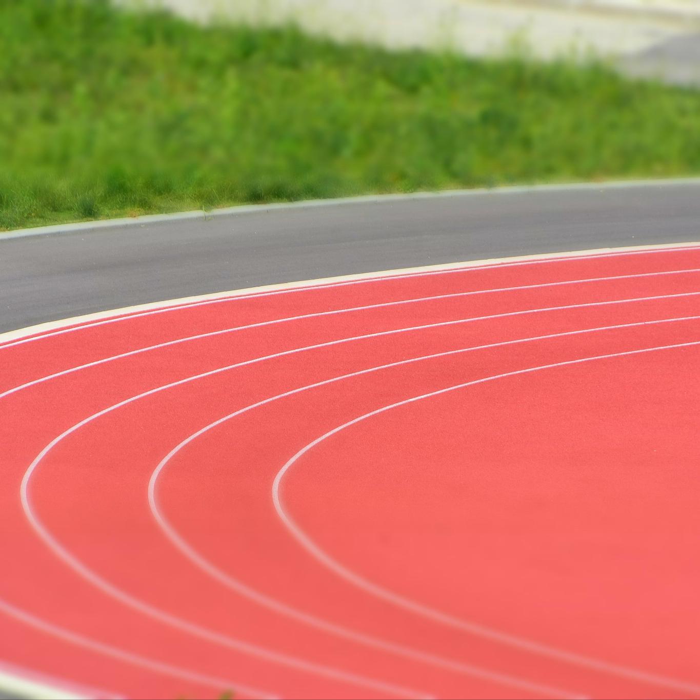 如何去除塑胶跑道上的漆,如何清除橡胶跑道的胶