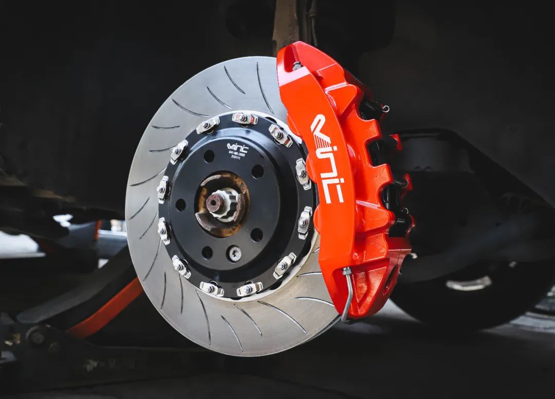 奥迪q7前刹车系统图片,18款奥迪q7前刹车盘更换视频