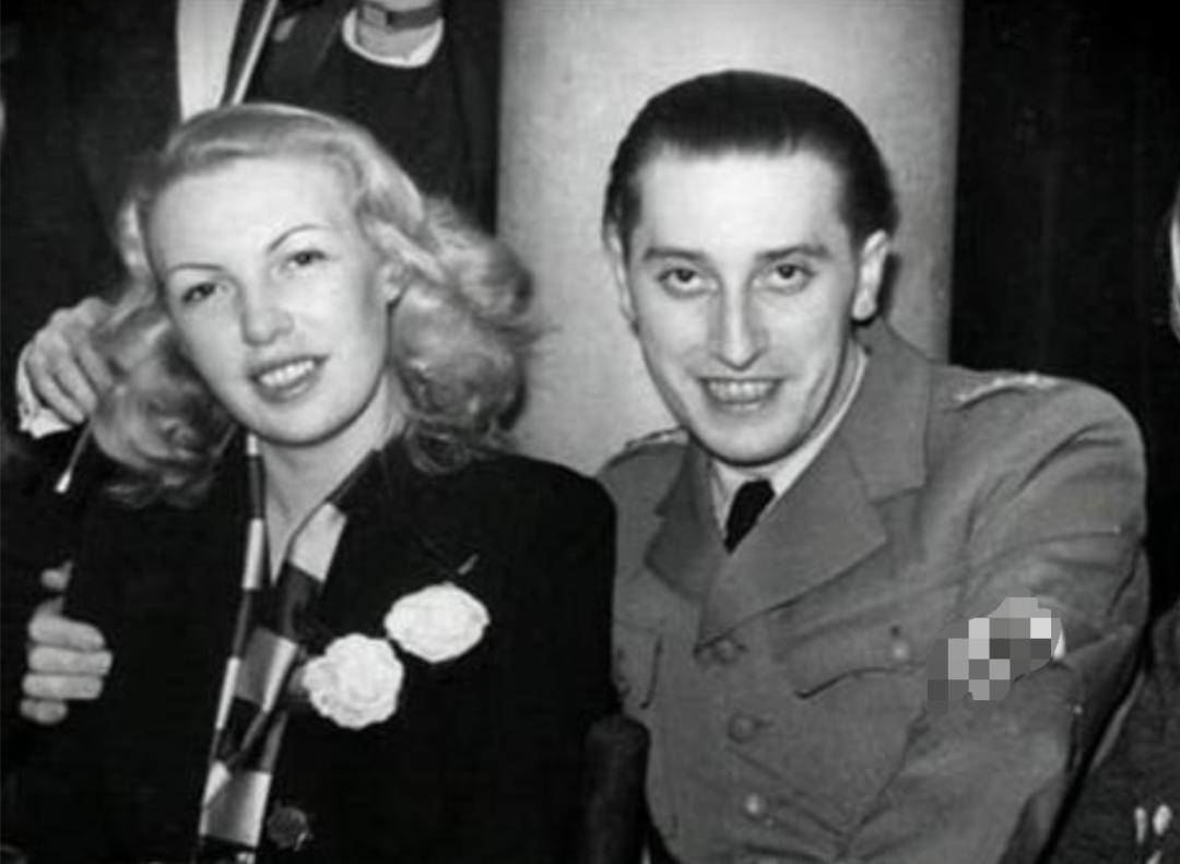 二战奇闻：美国女性脱下*袜丝**，为前线捐献尼龙