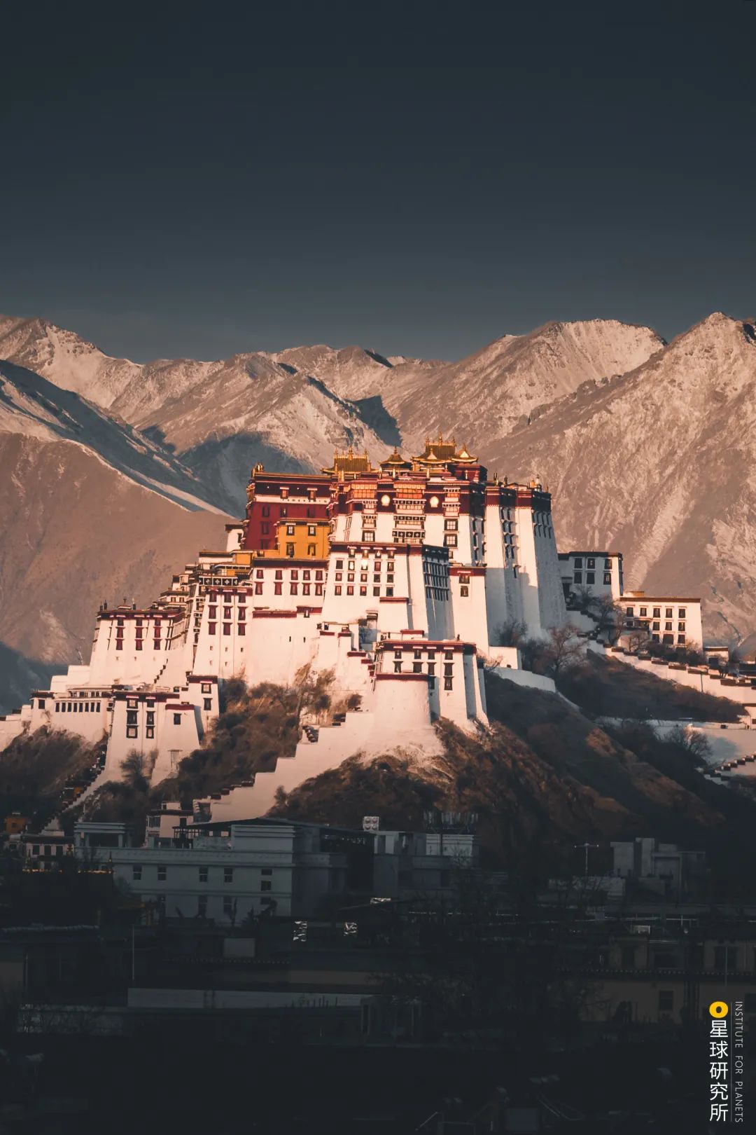 布达拉宫进去可以看到什么,布达拉宫夏天能看见雪山吗