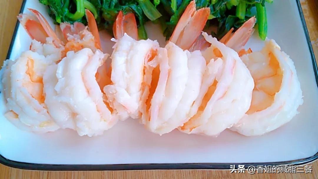 我家高三生的营养低脂早餐第9天，虾和牛肉在一起吃