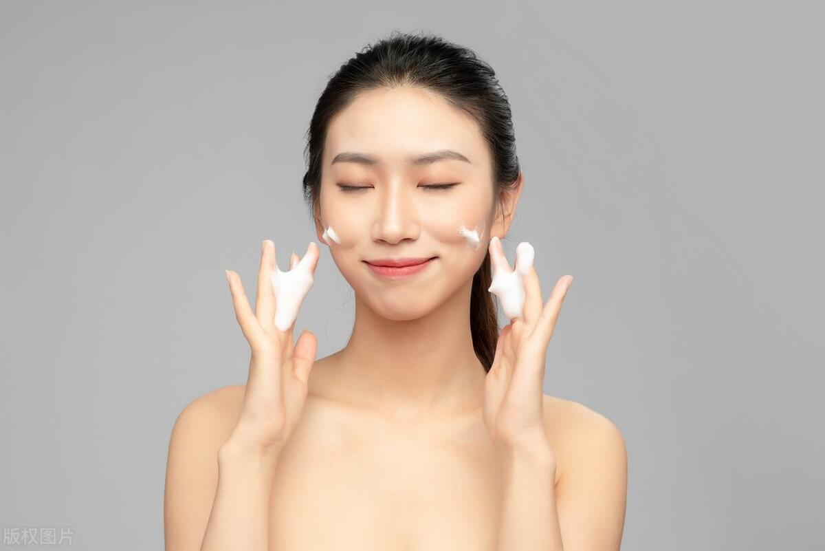 美白祛斑补水护肤品套装正品直播,国产美白祛斑护肤品哪个牌子好