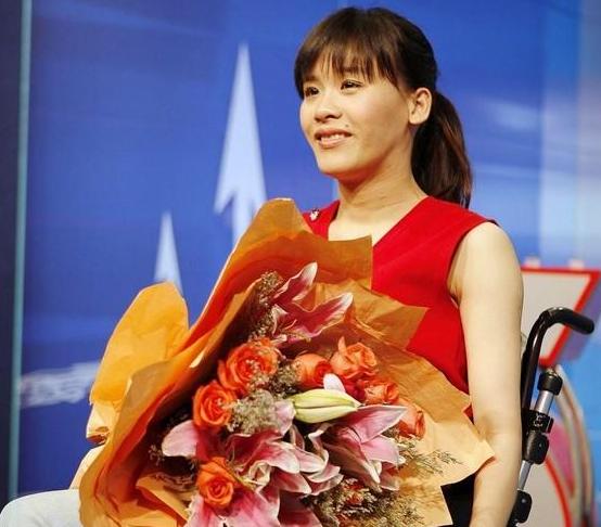 “跳马女王”桑兰因伤瘫痪，受巨额赔偿后，却曝出欺骗世人17年？