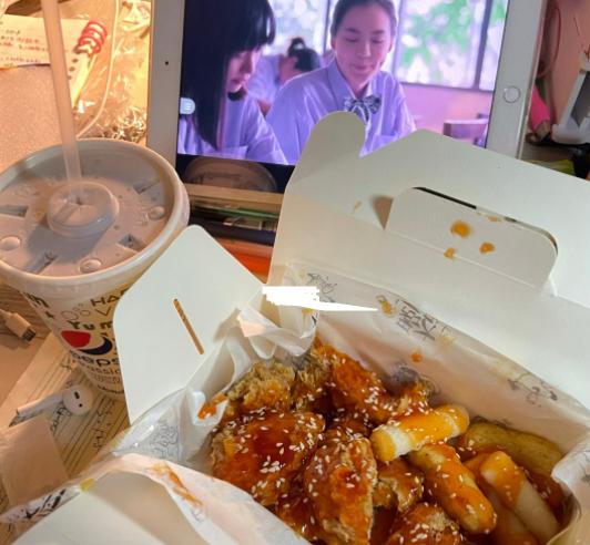 福师大食堂外地学生,福建师范大学学生食堂吃饭