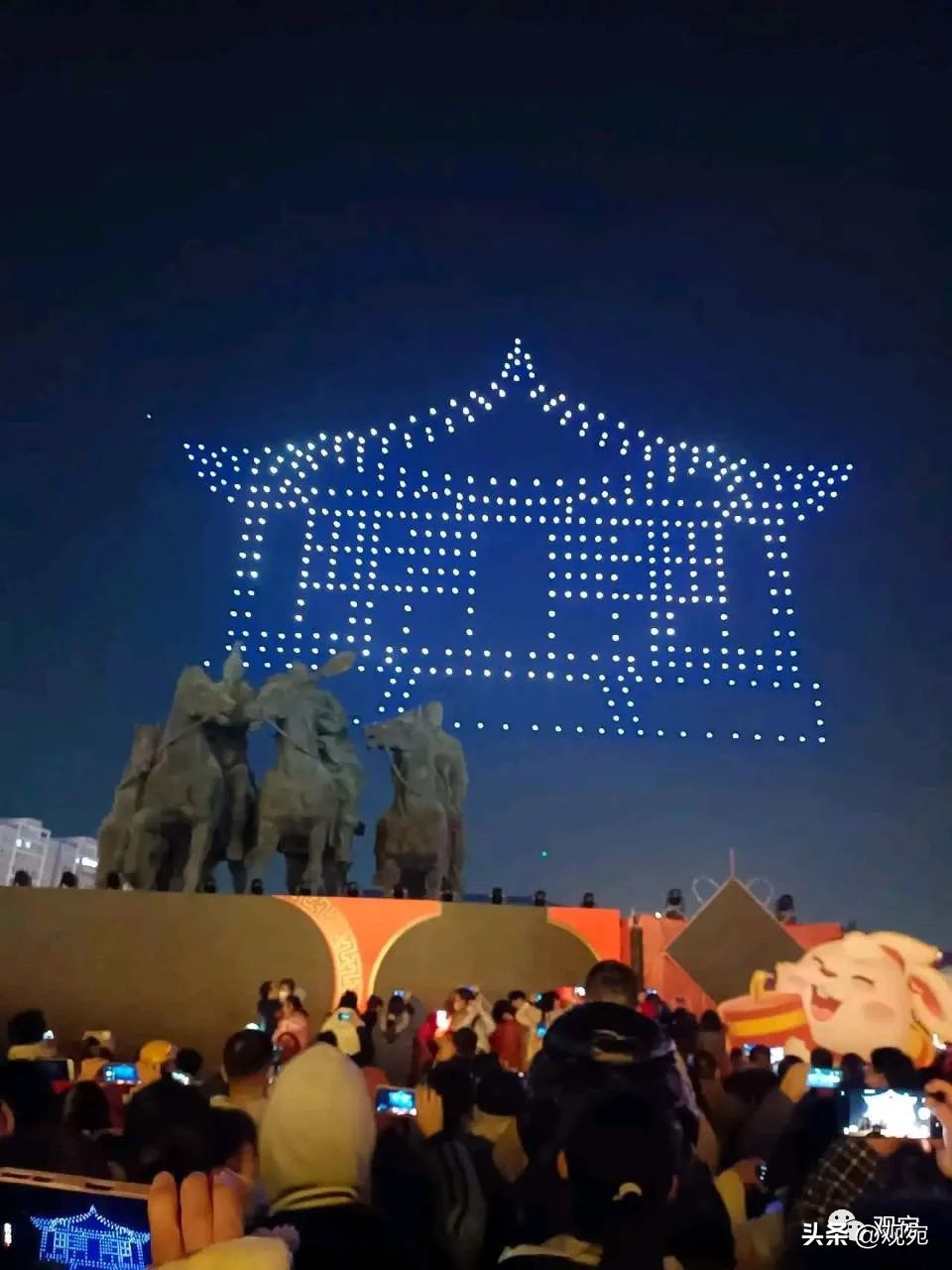 卧龙岗的会表演的无人机,南阳无人机灯光秀是哪个团队的