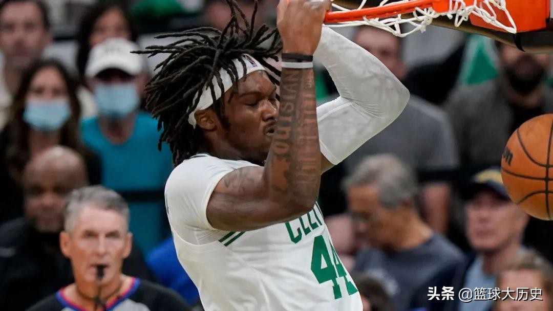 硬汉！半月板撕裂还在打！他赌上了自己的生涯