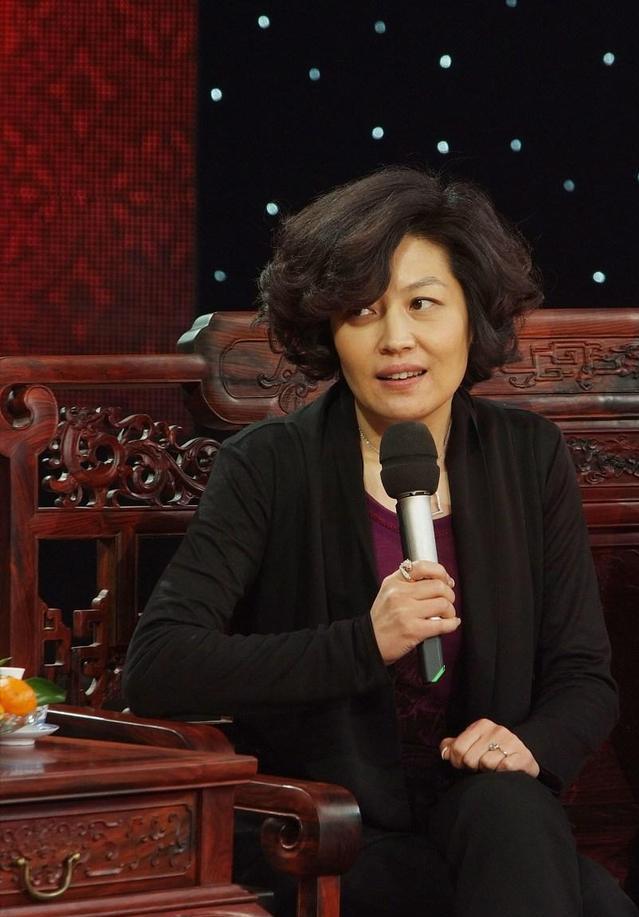 哈文悼念李咏完整版,李咏离开已经两年哈文过得还好吗