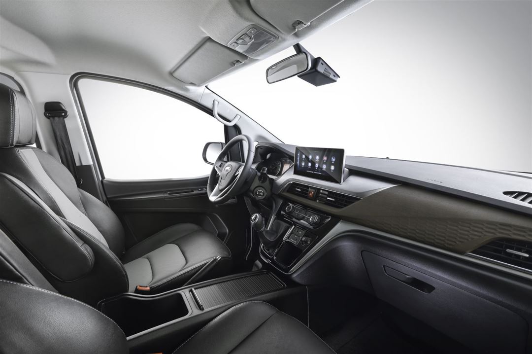 更懂中国人的车,最新款江淮瑞风mpv